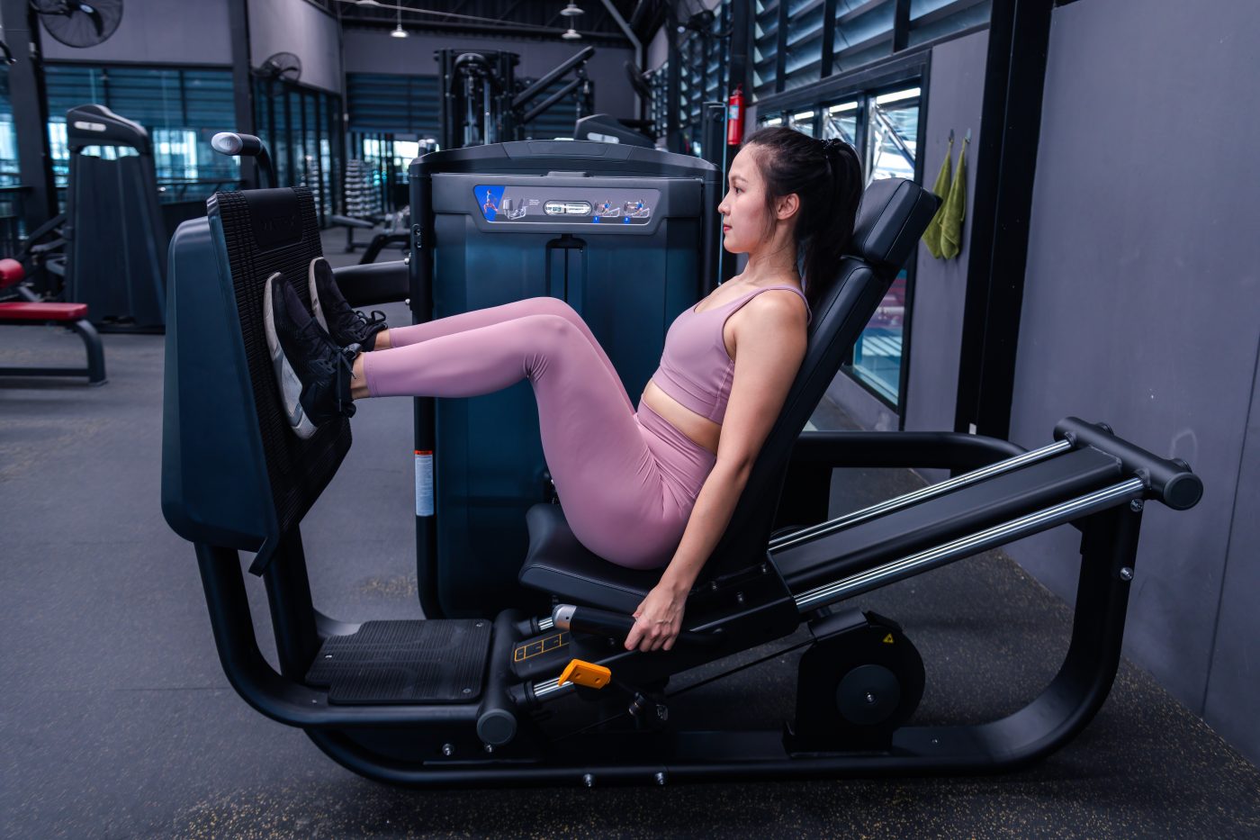 LOWER BODY MAX